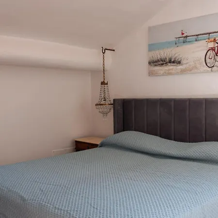 Casa Eleonora Vista Mare -porto Di Oneglia Διαμέρισμα Imperia