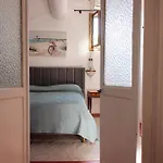 Casa Eleonora Vista Mare Porto Di Oneglia Apartamento